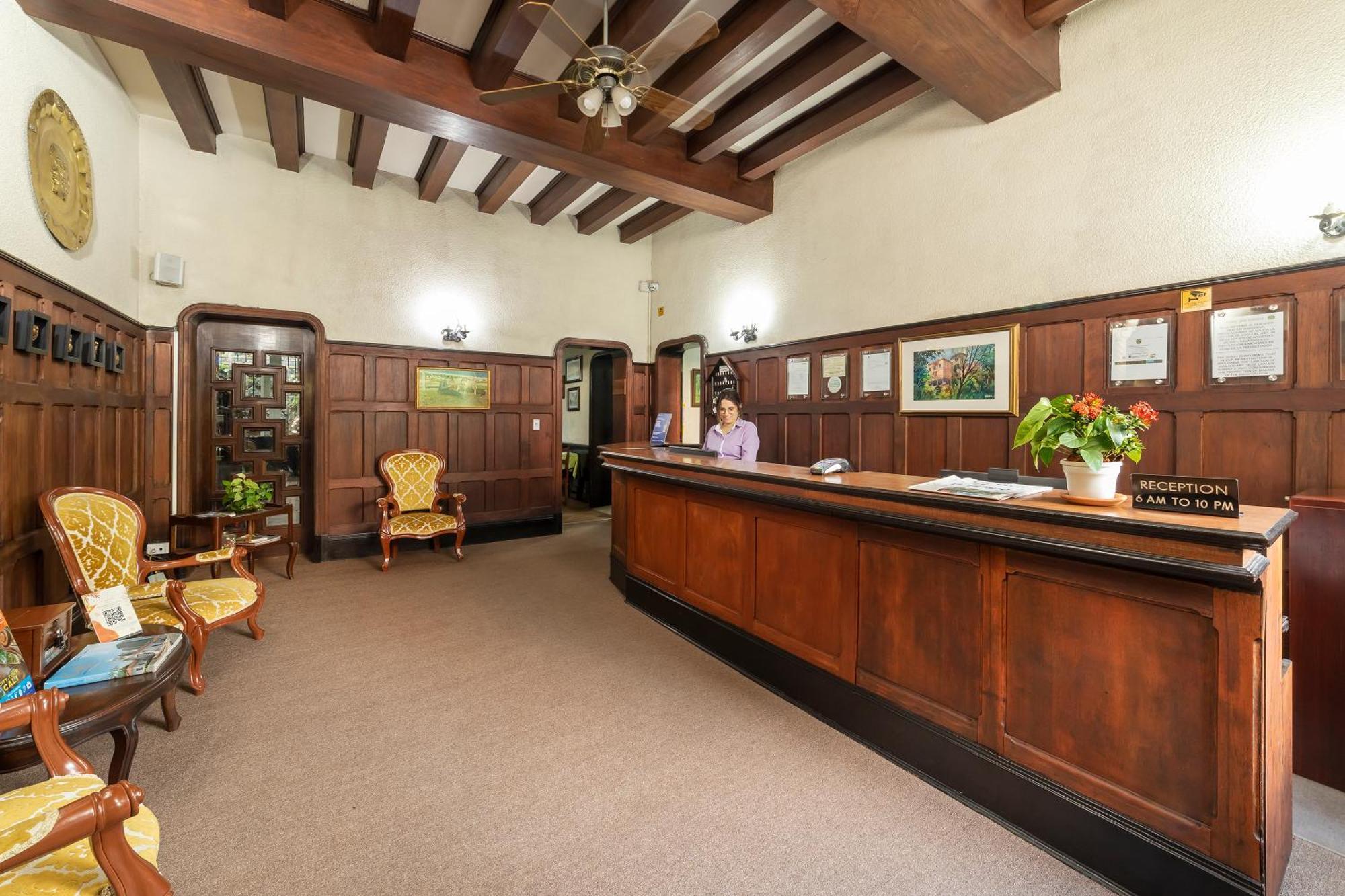 Hotel Stein Colonial Кали Екстериор снимка